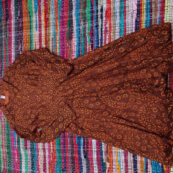 coeur de vague Dresses & Skirts - Vintage modest brown orange lace dress
